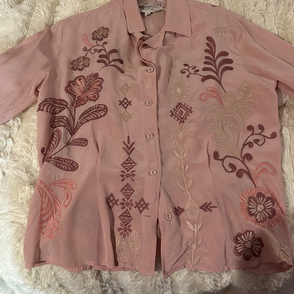 Johnny Was button down pink 💯 silk blouse